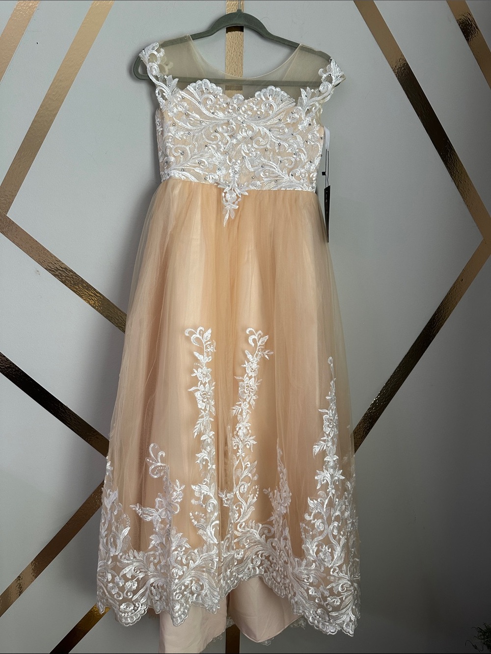 Girls' Peach Lace-Appliqué Tulle Formal Dress